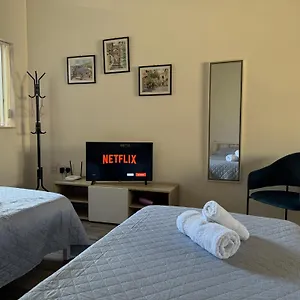  Apartamento Private One Bedroom Close To Airport In Malta